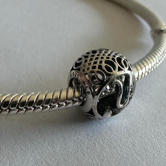 Authentic Pandora Silver Charm Initial Letter Y - Picture 4 of 4